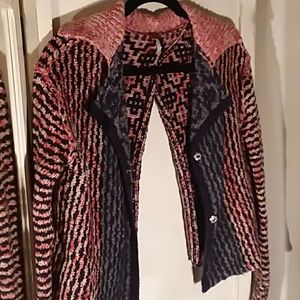 BUNDLE 5 FOR $20 Free People sweater: small